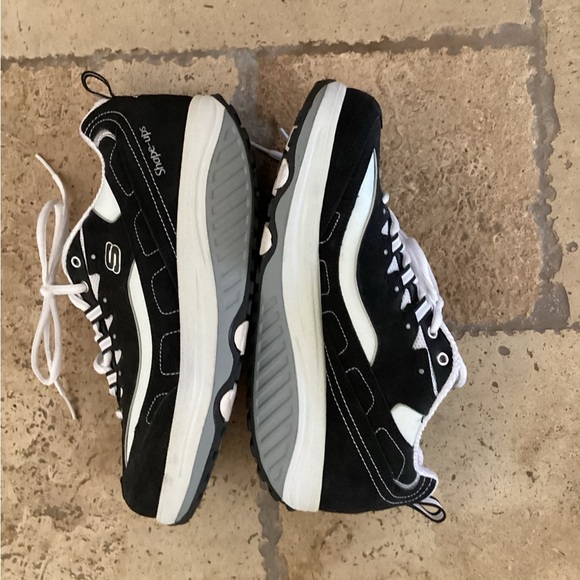 Skechers Women`s Shape Ups Strength Walking Sneaker-SZ 9 - Picture 5 of 7